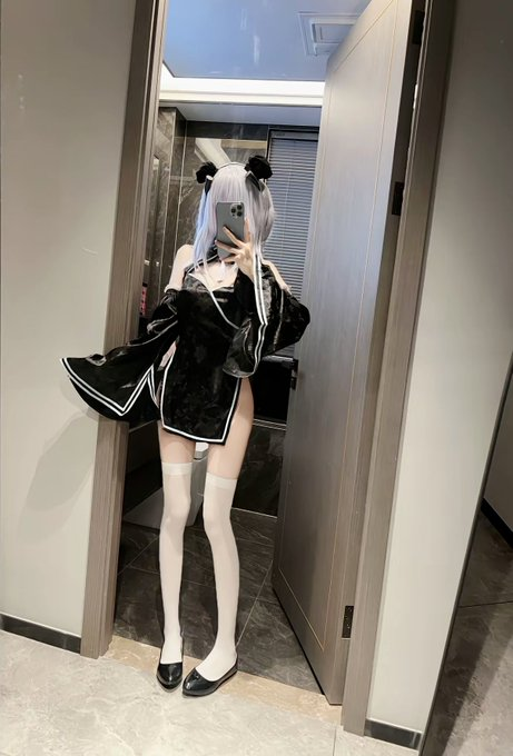 Ragoodij's tweet photo. 今天的可爱套装 https://t.co/bwqNpmBcqc
