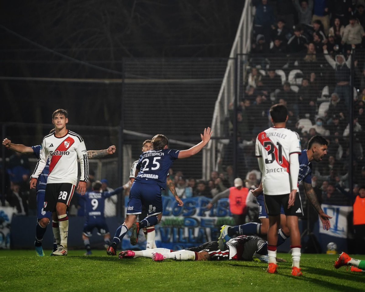 BarbettiJulian's tweet photo. #CGE #GELP Partidazo de Gimnasia, ganó bien de principio a fin. Híper concentrado, sin rendimientos bajos y con un Nacho Fernández que no solo es el cerebro sino también el corazón del equipo. Destacado regreso de Merlo, con Steimbach - BS el pata solucionó el tándem derecho. https://t.co/XxBPa8DOuD