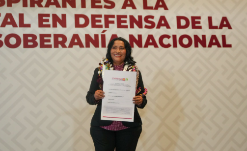 envozmxoficial's tweet photo. 🔴 #Abelina López dejó 206 millones de pesos sin comprobar como #alcaldesa de Acapulco; ahora busca gobernar #Guerrero.
👇Aquí la nota:
https://t.co/aR1yE4eiJD https://t.co/WxqwrFjjsI