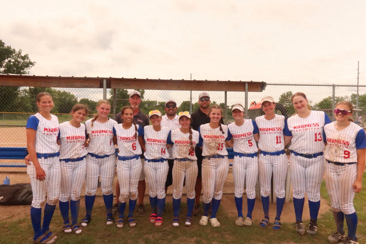 emmagmeyn1417's tweet photo. Had a good end to my summer season with my favorite people! Can’t wait for one last ride in the fall and winter! Next stop senior year! #gomadness
@Albion_Softball https://t.co/ye6C6NUHqu