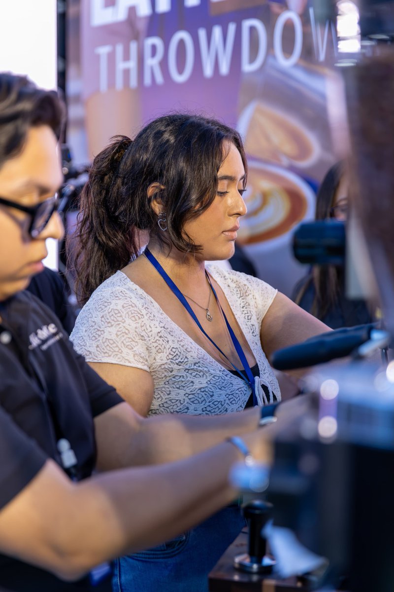 ISCafe_SV's tweet photo. Este es un espacio donde apoyamos a los baristas salvadoreños para potenciar el Arte Latte. 😉 🇸🇻

Además, se contribuye en la competencia con jueces que evalúan minuciosamente cada taza en cada ronda. ✅️ https://t.co/8cr5wzmbbp