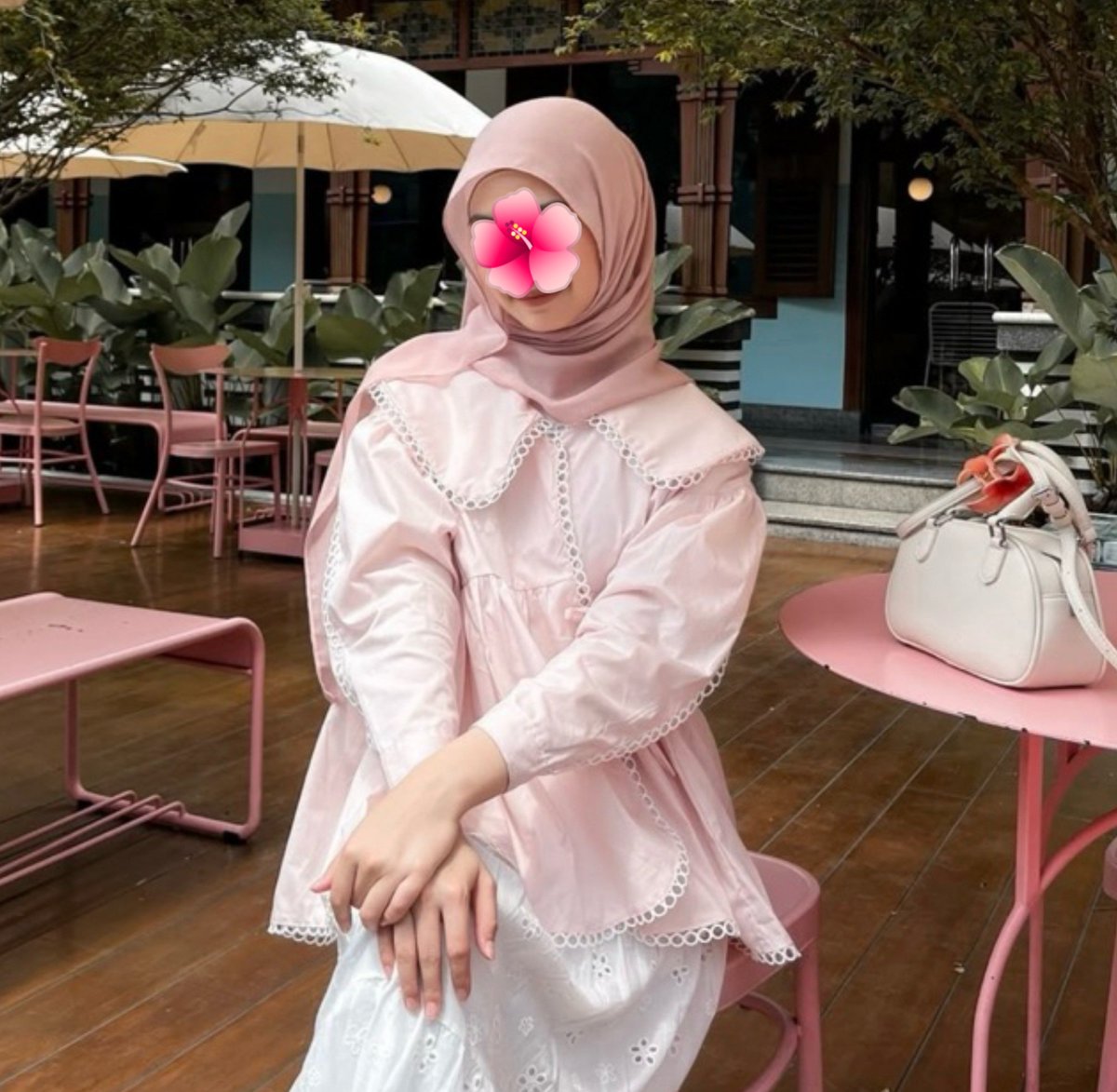 veeolettt's tweet photo. nemu beberapa blouse yg designnya SANGAT CUTE ✨🤍

bisa buat outfit nongki, kuliah, atau ngantor nih
💌 https://t.co/BO8GCC6aQW
💌 https://t.co/SgQSX4K7mD
💌 https://t.co/NFjrLPDDB5 https://t.co/Y8ntPPwz2w