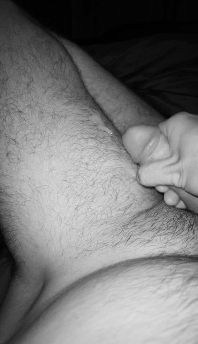Djrelu08's tweet photo. Bună dimineața! Mă ajută cineva să fac și eu curat?🤤😘🔥 https://t.co/EJTzZZUCgm