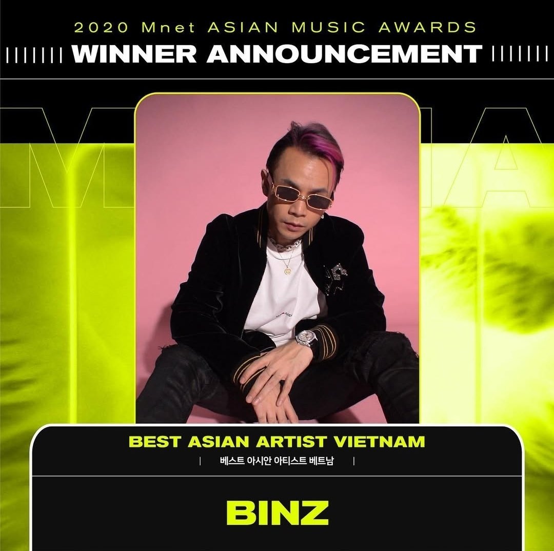 Pommesfrittes55's tweet photo. @romario_julius Bahkan kotaknya, kotak banget WKWKWKWKKW

Kelihatan banget manfaatin pasar doang, katanya ASIAN award, musik timur tengah nya mana? Musik india nya mana?🤣🤣 https://t.co/HEZJwVuPoz