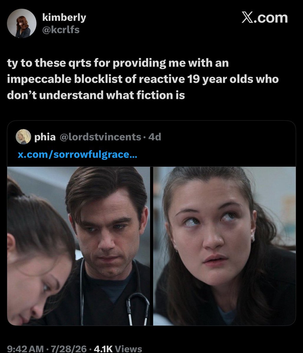 favreferencebb's tweet photo. And she’s deadass also https://t.co/uuQZUihBeV