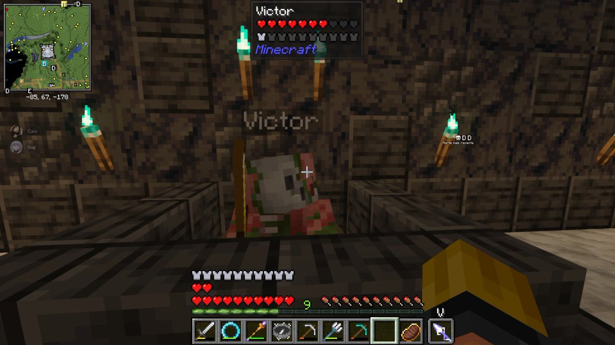 VictorAvls97's tweet photo. Quando você não pode jogar mas teus brothers não esquecem de você https://t.co/Hc71343xA6
