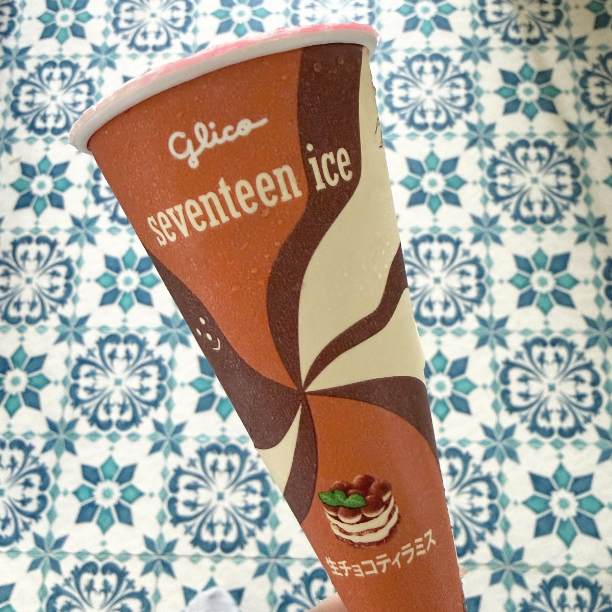 piscesbcat's tweet photo. ポスト📮行って seventeen iceと帰宅😍 https://t.co/zGFcgRboVP