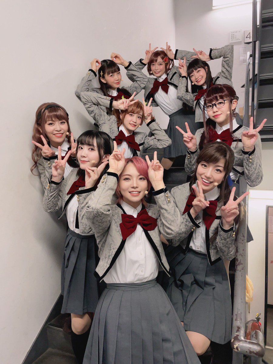 satohina1223's tweet photo. 思い返すと26歳の誕生日は
ブリリアで迎えていました😌
ブリリアの思い出写真には
いつもみんなが居てくれたから
なんだか不思議な期間です。
オケコン、9人揃いますね☺️💙

そんな本日はブリリアにて
HiGH&amp;LOW THE 戦国 外伝東京千秋楽！
いってきまーす！！ https://t.co/ggsT8ZpLRu