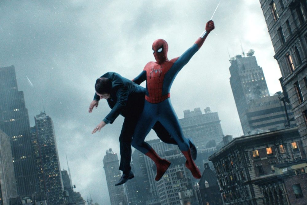 Lim1nha's tweet photo. 10 anos atrás, Tom Holland estreava como Homem-Aranha no MCU. 

Como começou // como estamos indo 🥹

 #SpiderManBrandNewDay https://t.co/zhfCwZ28LN