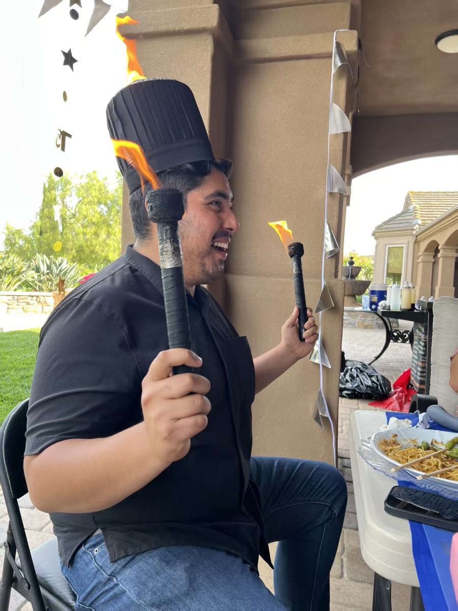lovehibachi's tweet photo. Live interactive hibachi performances light up the entire party✨
Only $60 per person. Love Hibachi brings hibachi right to your venue, crafting unforgettable parties packed with atmosphere🔥
#LoveHibachi #BackyardParty #CateringService #FamilyGathering #BirthdayParty https://t.co/BTO4bXsNlu