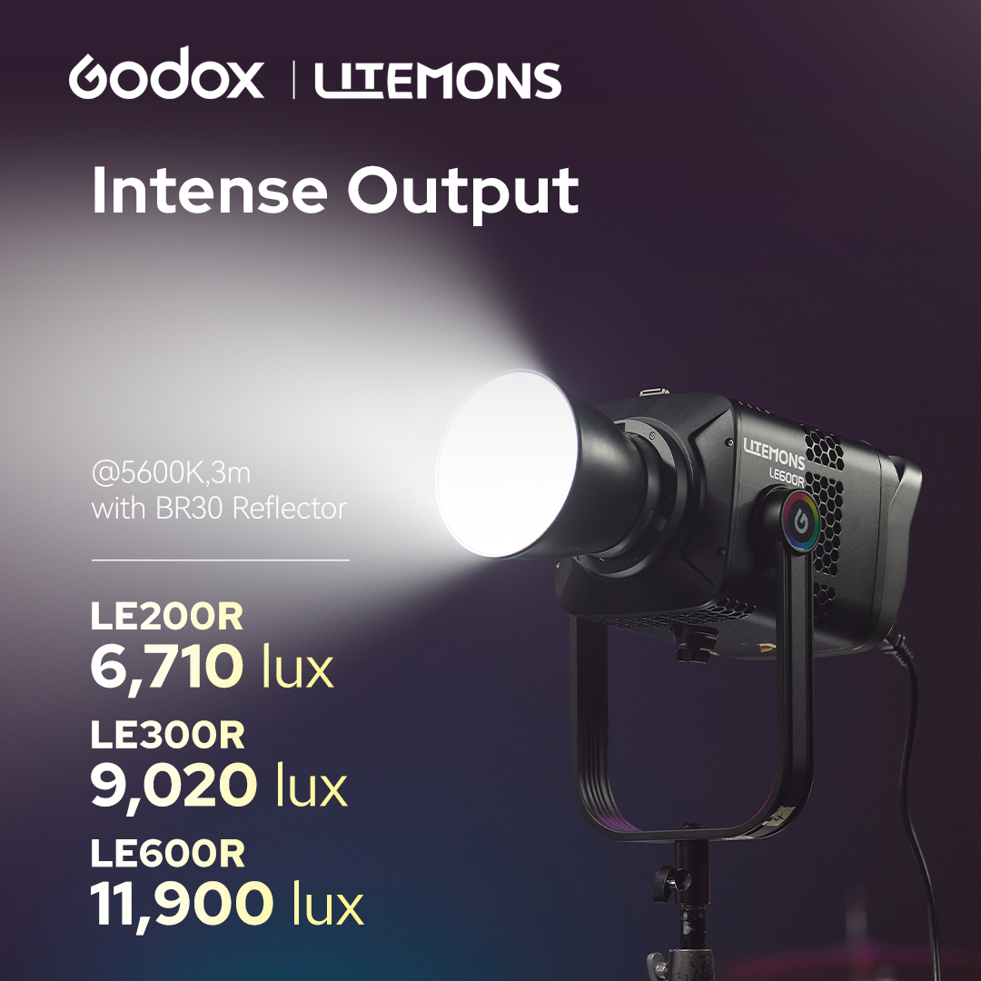 GodoxGlobal's tweet photo. Meet the Godox Litemons LE RGB Series! ⭐ Power Meets Full Color.

Your next commercial setup starts here.

Link in our bio.

#godox #godoxlighting #godoxLITEMONS #LITEMONS #LE200R #LE300R #LE600R #filmmaking #videography #cinematography https://t.co/LdwmQHwfP6