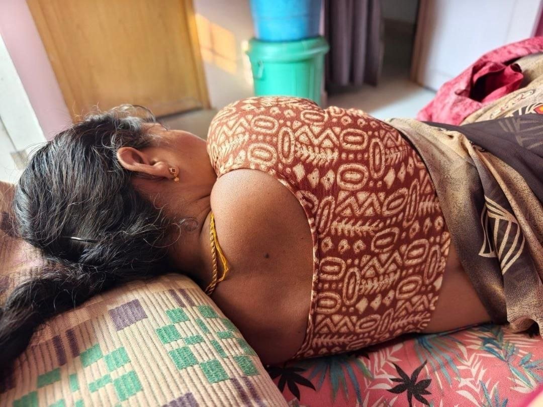 Candidzpy's tweet photo. Epd irruka 🍑 followers oda amma 🥵🤤 https://t.co/jcYSysquWL
