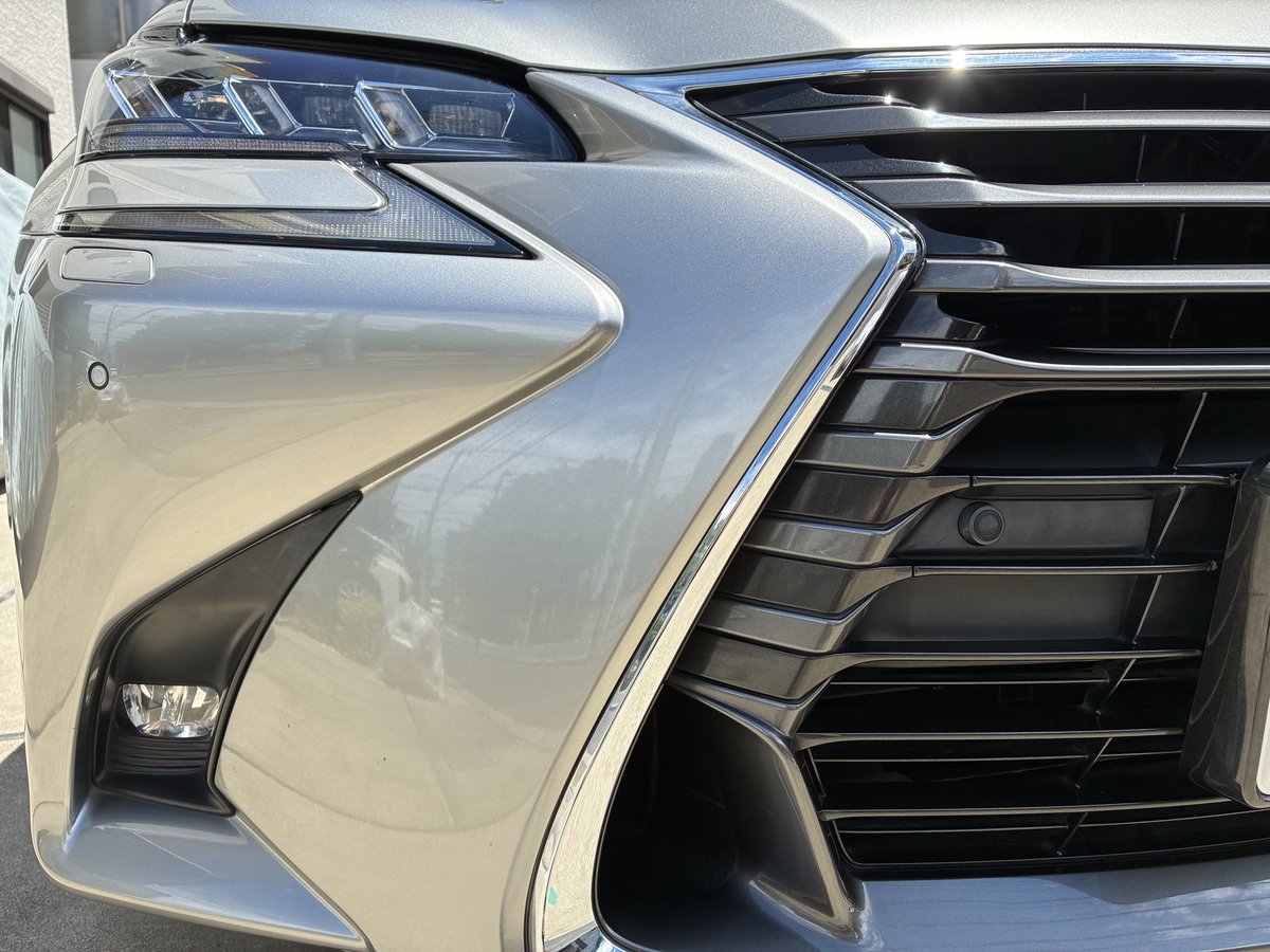 yukakenn's tweet photo. 日頃の感謝を込めて綺麗にして差し上げる
洗車とコーティング

#LEXUS GS450h Version L
#レクサス
#車と風景 https://t.co/oNsIjhvfPW