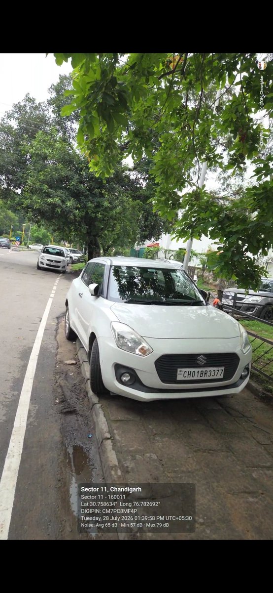 CH_Chowkidar's tweet photo. @MCChandigarh @trafficchd 📍Sector circulation road (Sector 11 to Sector 15), (30.758,76.782)

⏰ Tuesday, 28 July 2026 01:40 PM

🚗 CH01BL2282
🚗 CH01BR3377 https://t.co/4fUPVAAjO5
