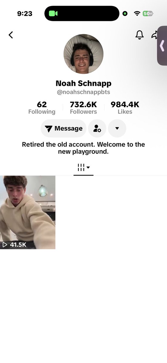 rylee__s's tweet photo. HES BACK https://t.co/fdrN0tu59Y