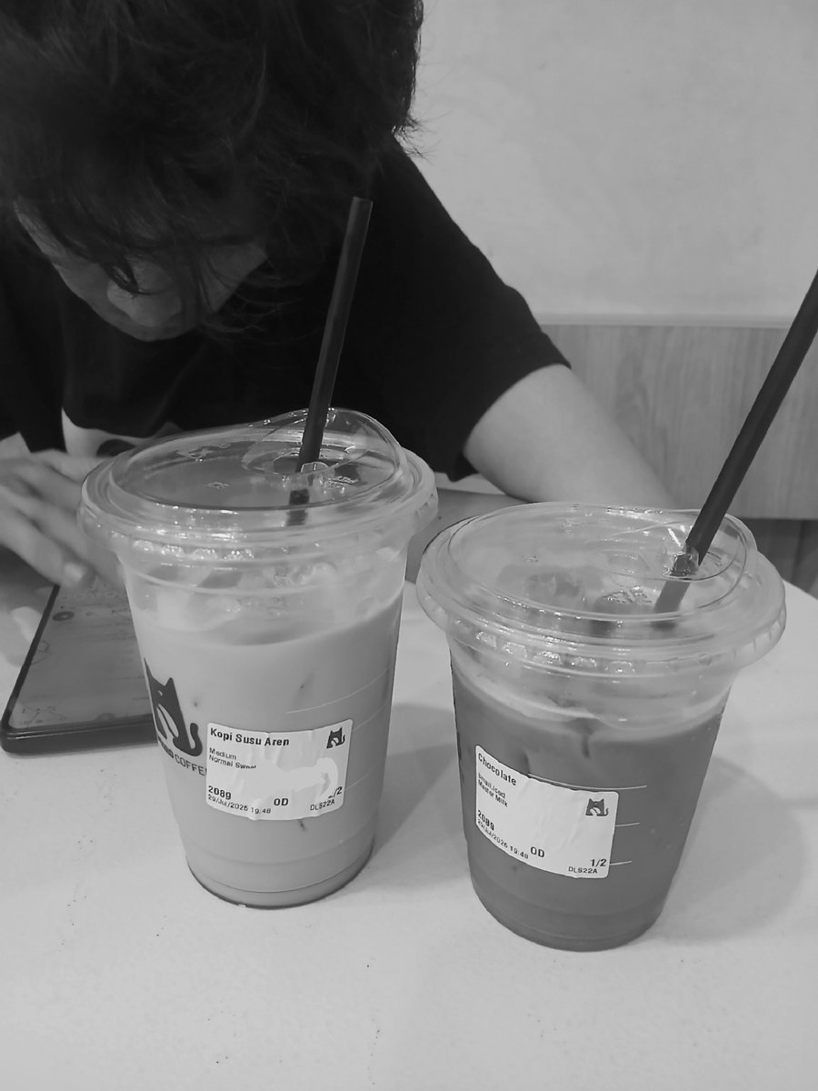 hoavenly's tweet photo. Sooo happie w/ him! ^o^♥︎ https://t.co/hVEq2BPfvk