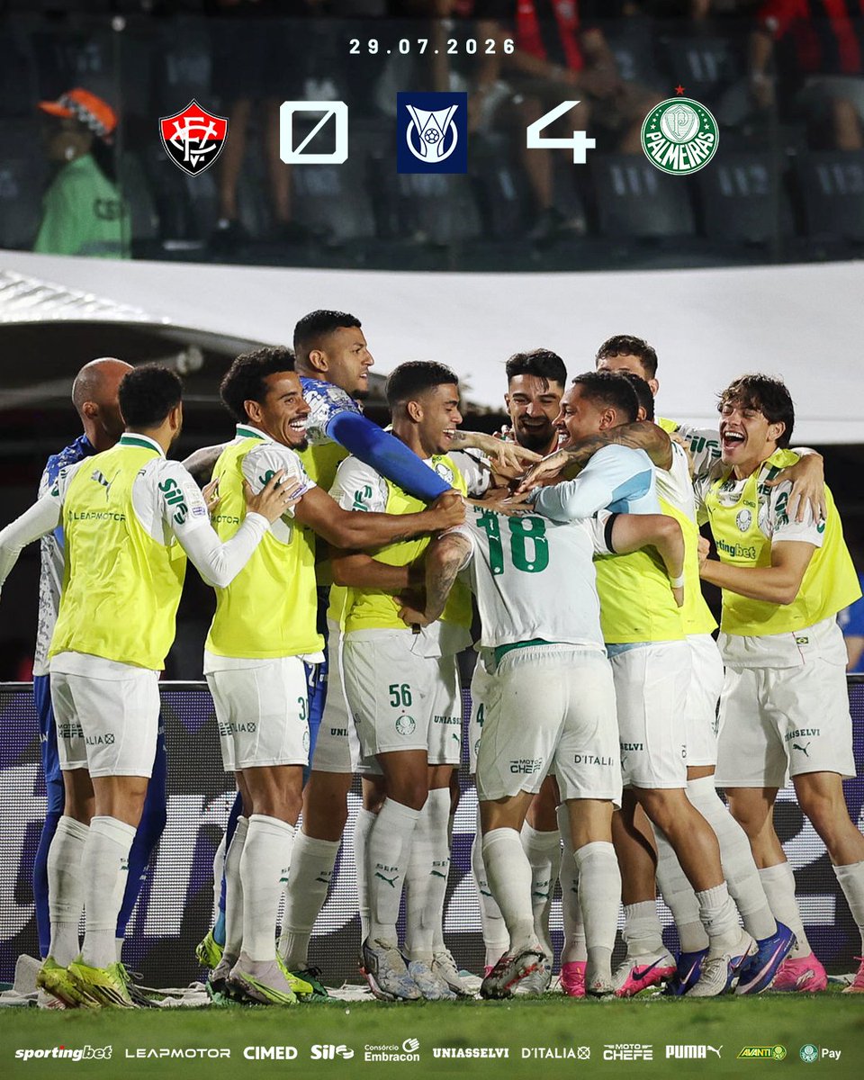 Palmeiras's tweet photo. GOLEADA ALVIVERDE EM SALVADOR PARA COROAR OS OITO JOGOS DE INVENCIBILIDADE COMO VISITANTE NO CAMPEONATO! AVANTI, PALESTRA! 💚🤍

🏆 Vitória 0x4 Palmeiras
⚽ Mauricio, Sosa (2) e Jhon Arias

#FimDeJogoSEP #VITxPAL https://t.co/nW1B5MmHPn