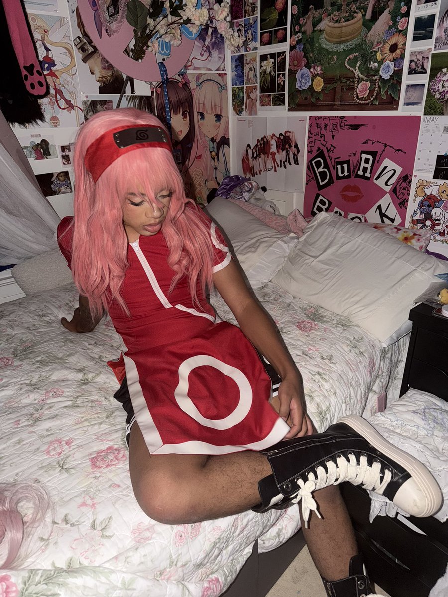 kvrran's tweet photo. ho said she fw naruto https://t.co/O1AQjwXPmT
