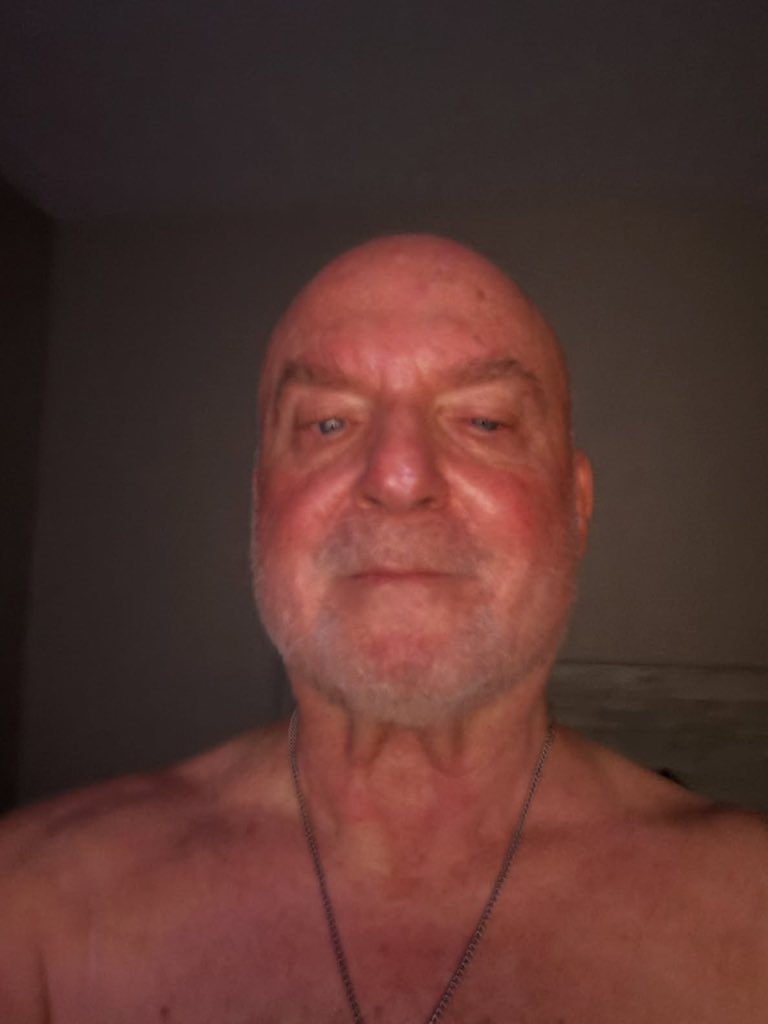 ScottStran3k's tweet photo. Good night https://t.co/Nn8sIGVHam