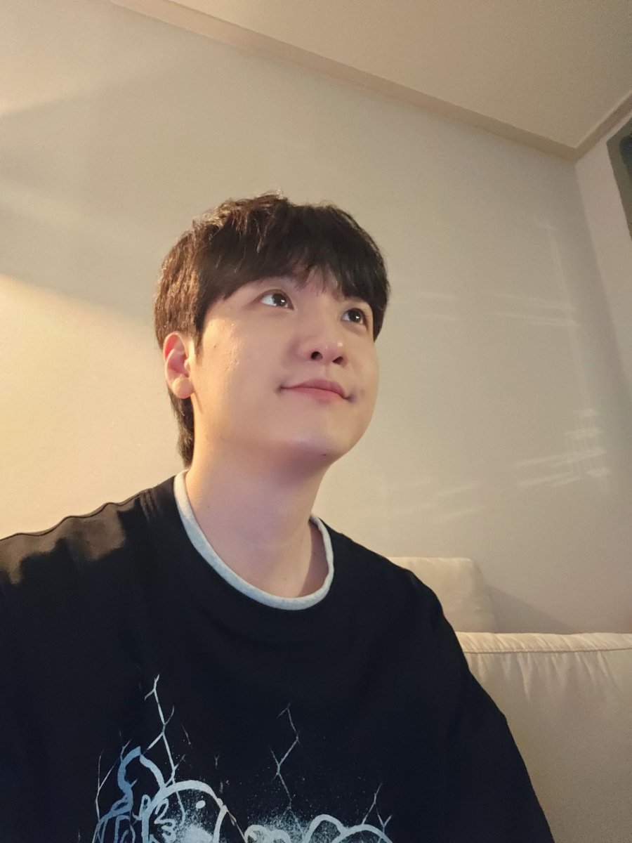woodolbal's tweet photo. 광일이는 옥수수전분물이야
살살 만지면 부드러운데
주먹으로 치면 개 딴딴해지는 https://t.co/BnIfFQM3ar