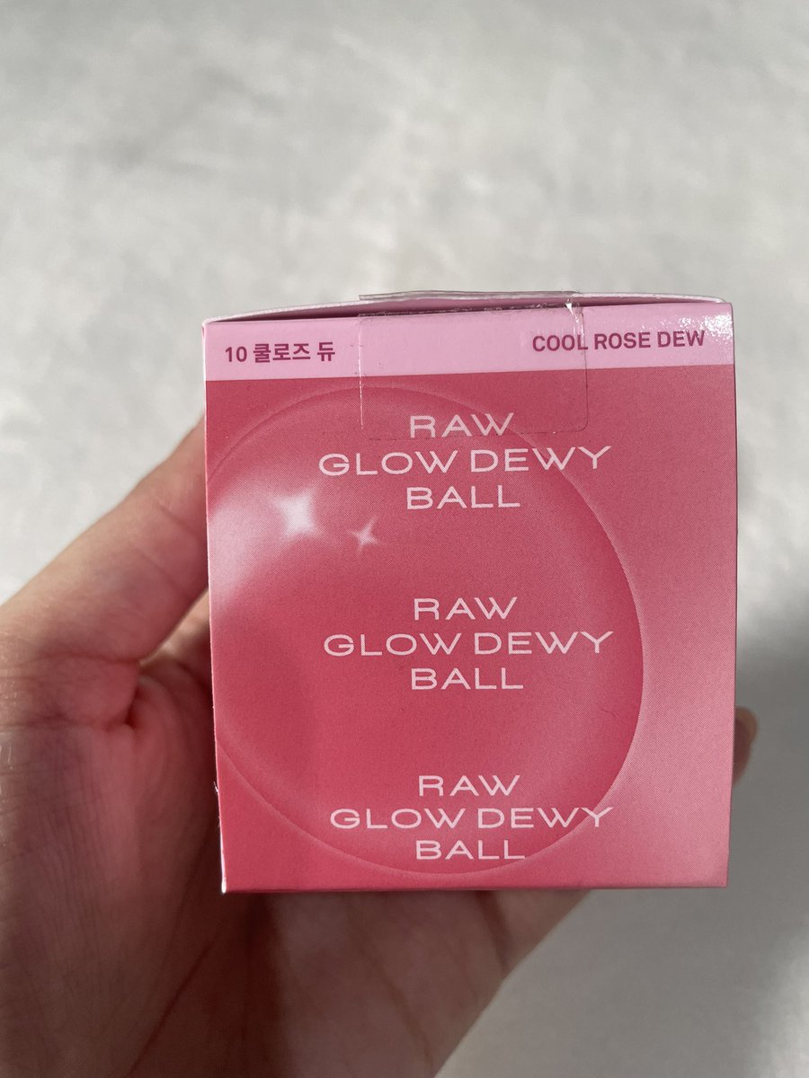 sckabbb's tweet photo. ส่งต่อ ลิป hince dewy ball (lip&amp;cheek) 
เบอร์ 10 สี Cool Rose Dew 
250฿ ส่งฟรี
(แกะออกมาลองสี 1 ครั้ง ใช้แปรงจุ่ม) 
#ส่งต่อเครื่องสำอางค์ #เครื่องสำอางค์ #ส่งต่อเครื่องสำอางค์มือสอง #ส่งต่อลิปสติก https://t.co/UDrIil3qop
