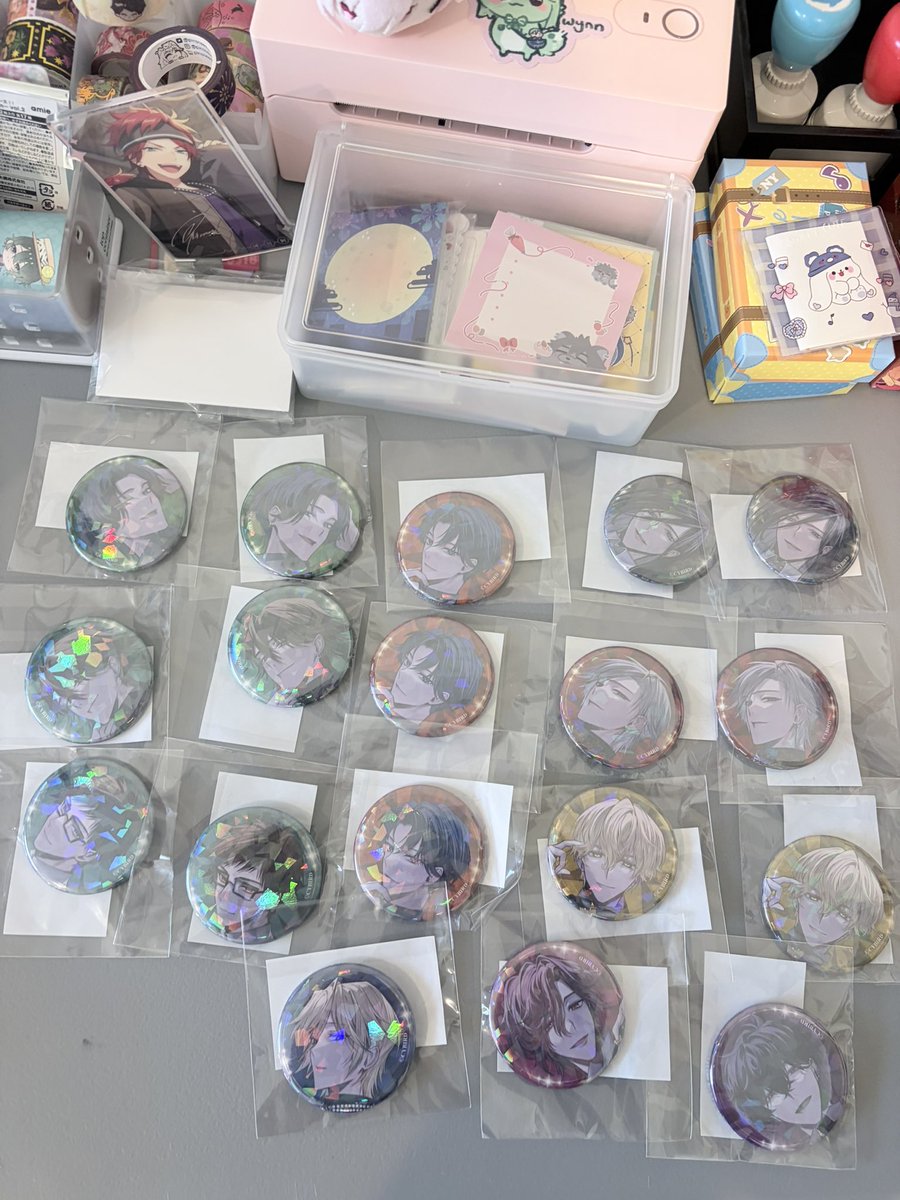 wynncident's tweet photo. The results of all your friends’ men becoming Your Problem 😔 please come get them out of my house I have enough freeloaders 

Why is there so much GREEN https://t.co/KT7GohWc4q