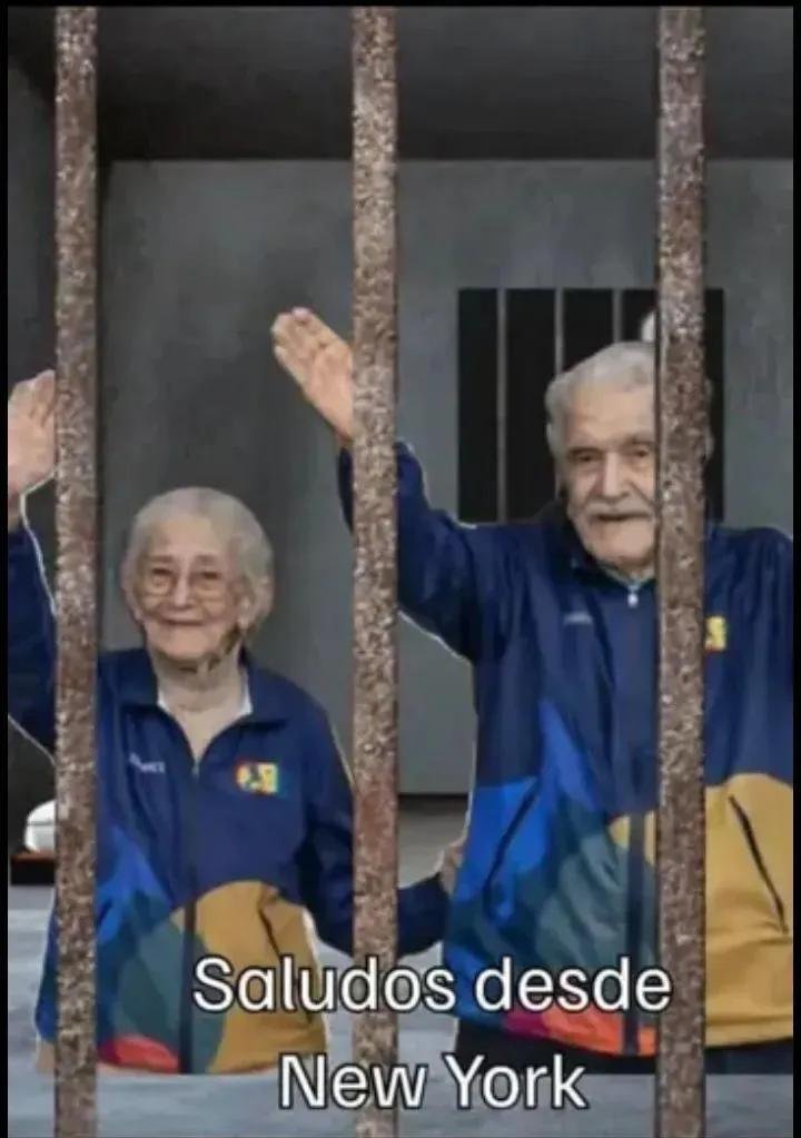 inger39's tweet photo. @elbolivariano24 @cartayabarry 🤣🤣🤣🤣🤣🤣 No volveránnnnn🤣🤣🤣🤣 https://t.co/pxJfWlCvs0