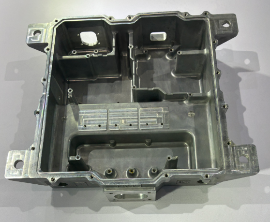 empcasting's tweet photo. From 350T–3050T capacity, flexible mold life solutions, and full one-stop service (design to trial). IATF 16949 certified. Ready for your EV aluminum projects. 🔗 https://t.co/KbUQMIfcSf #DieCasting #AluminumDieCasting #EVManufacturing #Benz #Tesla #OEM #EVParts https://t.co/6qLE5TwNUN