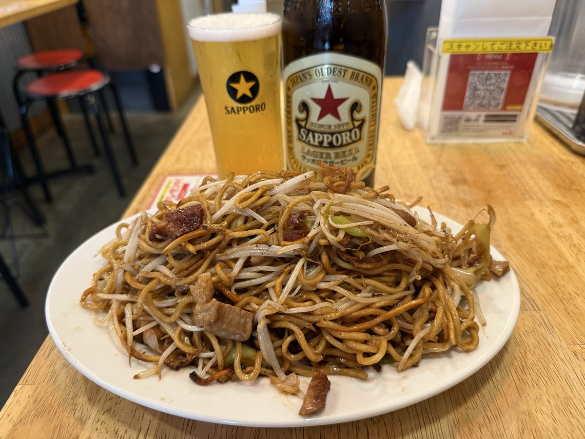 DKe50921980's tweet photo. 焼きそば専門店
想夫恋　上野店で乾杯🍻 https://t.co/wEld14Qdu2