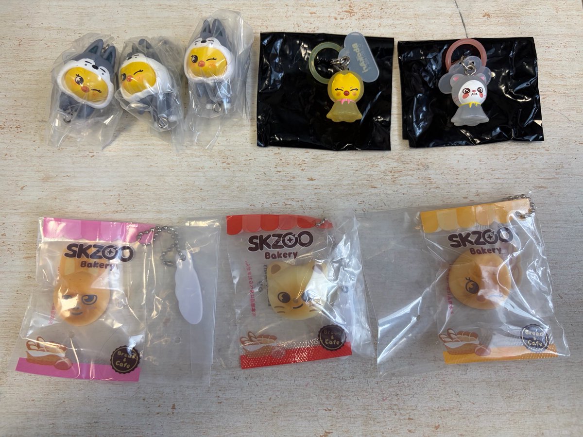 ___miii2___'s tweet photo. StrayKids スキズ SKZOO 交換 ガチャガチャ グッズ めじるしアクセサリー 

【譲】画像のもの

【求】 リービット 🐰 パピーム 🐶
        （☁は同種求めておりません）

郵送での交換📮
お気軽にお声がけください⸜🌷︎⸝‍ https://t.co/1OaxG93VEz