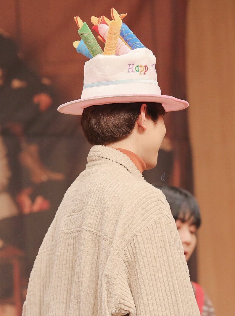 ww0_717's tweet photo. 원우 볼따구에는 사랑이 그득해요 https://t.co/mx7Pq3pyi0