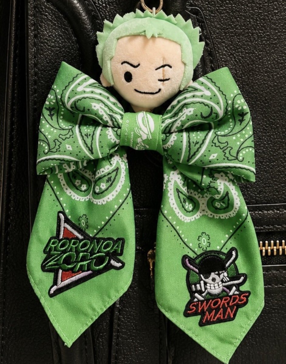 __pi__usj's tweet photo. タオルはプレショで使うからバンダナで👌🏻

今年のワッペン見た時に絶対こうすると決めてた‼︎

#USJファン
#ワンピース https://t.co/bQImU9e5jD