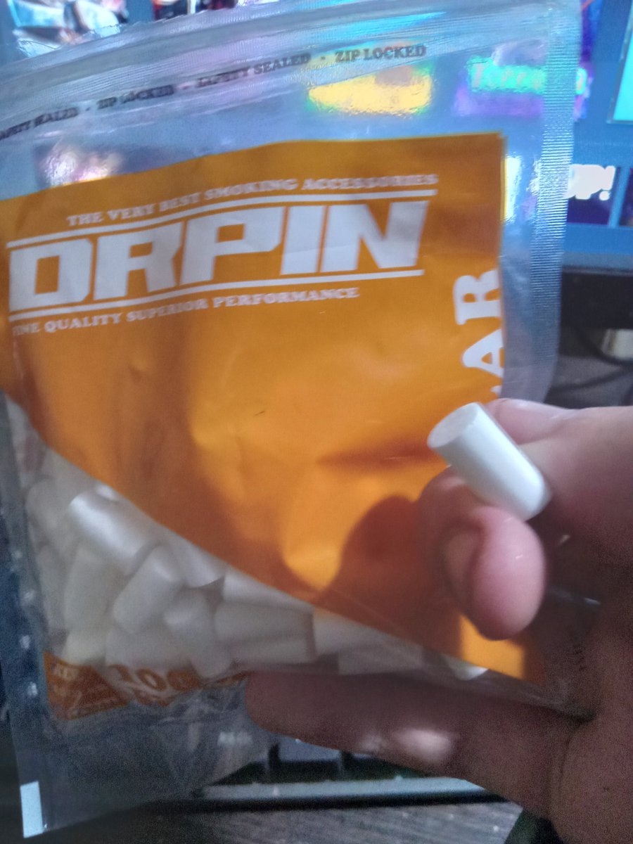 moeutanasia's tweet photo. son un asco estos malvaviscos no los recomiendo https://t.co/mrBkEp0ZNQ