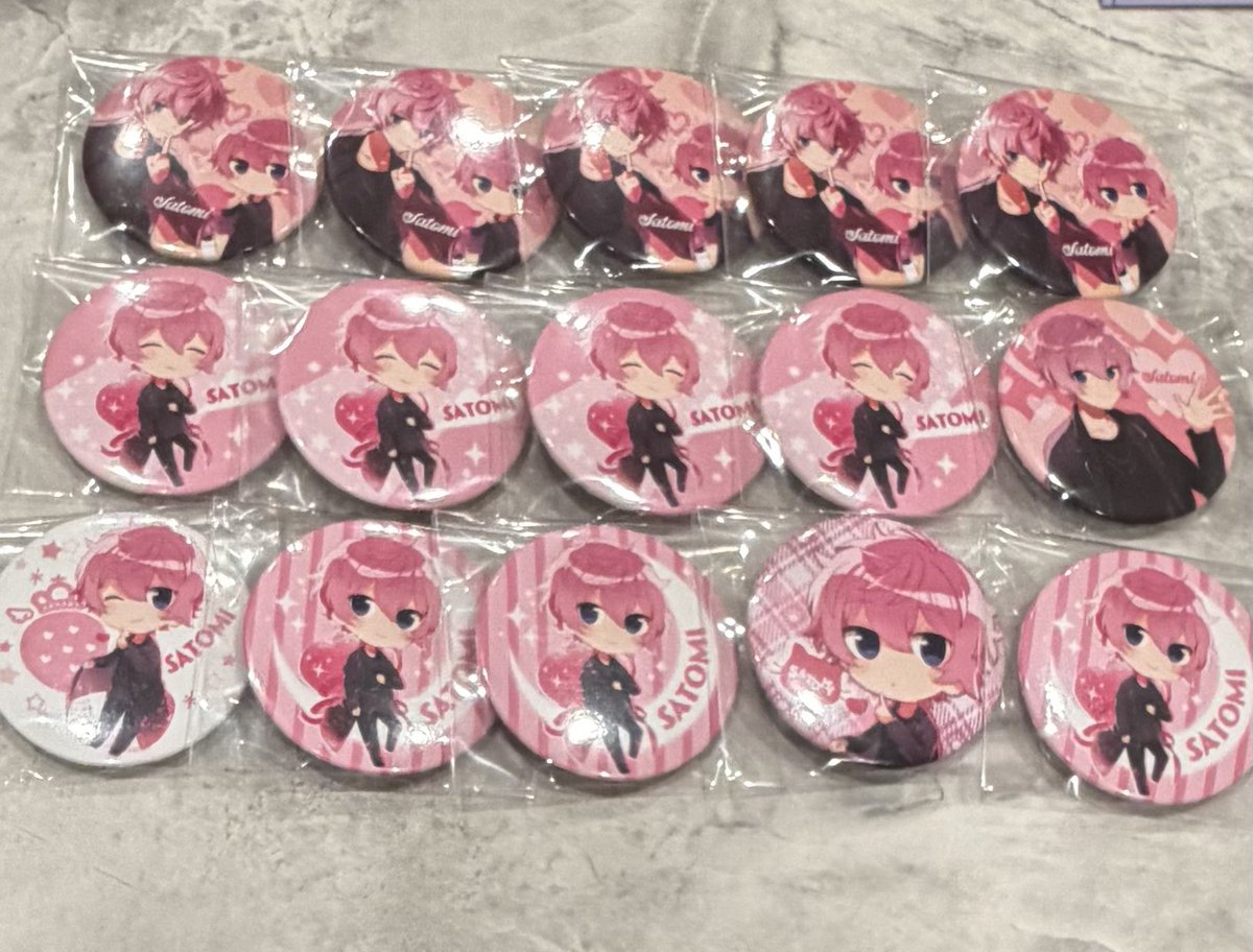 igbvpg's tweet photo. すとぷり さとみくん 買取 譲渡 交換

求：pay or 👀ルペイ ( ～200/個＋送料)

譲：画像のもの

アクスタや棒ペンラ , タオル等もございます。検索より気軽にお声がけ下さい🙇🏻‍♀️

#すとぷりグッズ買取 #すとぷりグッズ交換 #さとみくんグッズ買取 https://t.co/YZxV3ZhSeo