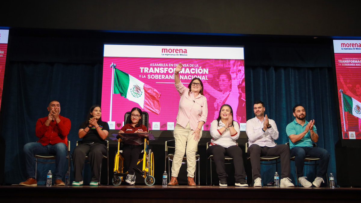 imeldacastromx's tweet photo. 🏃‍♀️🤍 El deporte construye comunidad, paz y salud.

En Los Mochis nos reunimos con deportistas de distintas disciplinas para escuchar sus experiencias y reflexionar sobre la importancia de seguir impulsando una cultura deportiva en Sinaloa.

Menos pantalla, más deporte. 💙 https://t.co/mjkWRRCM8W