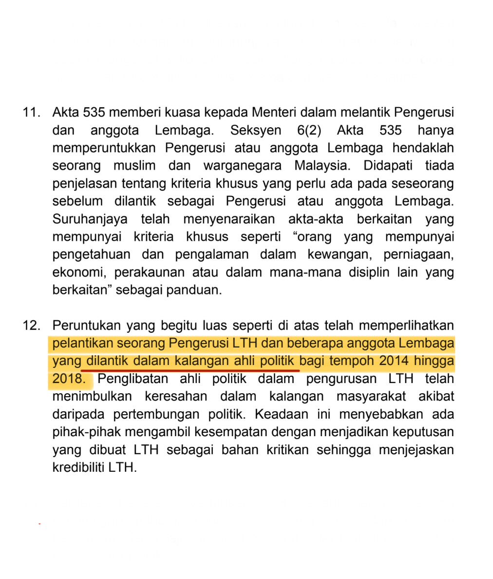 Aisehman's tweet photo. SKANDAL TABUNG HAJI

20 tahun dulu, aku dah highlight Azeez Putar Alam guna MBA cap ayam. Dia mati-mati tak mengaku, dia kata Preston is “one of the oldest universities in the world”. Satu dunia tergelak.

UMNO defend dia. Masa tu UMNO power, Abang Long Tanah Melayu. Aku reporter cabuk, curi-curi tulis blog.

Azeez dari penjual kereta terpakai, jadi pemimpin Putera UMNO MBA cap ayam, jadi Pengerusi Tabung Haji. Tanpa UMNO, siapalah Azeez.

Namun, urusan diserahkan kepada orang yang bukan ahlinya, maka kiamat kecil diturunkan keatas UMNO dan Tabung Haji.