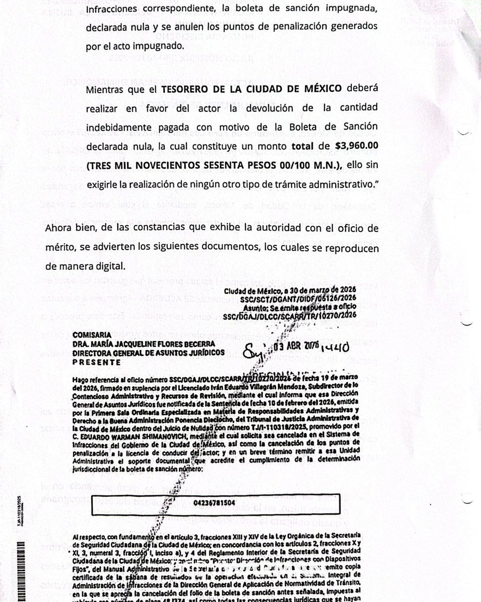 EddyWarman's tweet photo. Cuando la honestidad le gana a la arbitrariedad. Gané la apelación de una multa que me pusieron acusándome de que venía hablando por teléfono.

Hay que defenderse y pelear cuando es injusto.

¿Les ha pasado que un agente de tránsito inventa una falta esperando a que cedas a la
corrupción? A mí me ocurrió: me acusaron falsamente de usar el celular al manejar. Como nome presté al "arreglo", me pusieron la multa y, para colmo, se quedaron con mi tarjeta de
circulación (la cual jamás entregaron a las autoridades correspondientes y perdí).

En lugar de dejarlo pasar, promoví un juicio de nulidad. Hoy la Primera Sala Especializada del
Tribunal de Justicia Administrativa de la CDMX me notificó el cumplimiento de sentencia
firme: 1⃣Quedó nula la boleta y se borraron los puntos de penalización. 2⃣La Tesorería de la
CDMX tiene que devolverme el dinero pagado.
Aunque el trámite administrativo y la pérdida del documento fueron un dolor de cabeza, sienta
un precedente: no hay que solapar abusos de poder ni actos de corrupción.

¿A alguien más le ha tocado defenderse de una multa inventada? 👇

Nota: Si vas a acompañar el posteo con imágenes, te sugiero adjuntar una fotografía o captura
donde únicamente se aprecie el sello del Tribunal y el encabezado del documento

("Cumplimiento de Sentencia"), difuminando datos muy específicos o números de placa si
prefieres mantener mayor privacidad.

#CDMX #Justicia #TránsitoCDMX #eddywarmanarbitrariedad. Gané la apelación de una multa que me pusieron acusándome de que venía hablando por teléfono.

Hay que defenderse y pelear cuando es injusto.

¿Les ha pasado que un agente de tránsito inventa una falta esperando a que cedas a la
corrupción? A mí me ocurrió: me acusaron falsamente de usar el celular al manejar. Como nome presté al "arreglo", me pusieron la multa y, para colmo, se quedaron con mi tarjeta de
circulación (la cual jamás entregaron a las autoridades correspondientes y perdí).

En lugar de dejarlo pasar, promoví un juicio de nulidad. Hoy la Primera Sala Especializada del
Tribunal de Justicia Administrativa de la CDMX me notificó el cumplimiento de sentencia
firme: 1⃣Quedó nula la boleta y se borraron los puntos de penalización. 2⃣La Tesorería de la
CDMX tiene que devolverme el dinero pagado.
Aunque el trámite administrativo y la pérdida del documento fueron un dolor de cabeza, sienta
un precedente: no hay que solapar abusos de poder ni actos de corrupción.

¿A alguien más le ha tocado defenderse de una multa inventada? 👇

Nota: Si vas a acompañar el posteo con imágenes, te sugiero adjuntar una fotografía o captura
donde únicamente se aprecie el sello del Tribunal y el encabezado del documento

("Cumplimiento de Sentencia"), difuminando datos muy específicos o números de placa si
prefieres mantener mayor privacidad.

#CDMX #Justicia #TránsitoCDMX #eddywarman