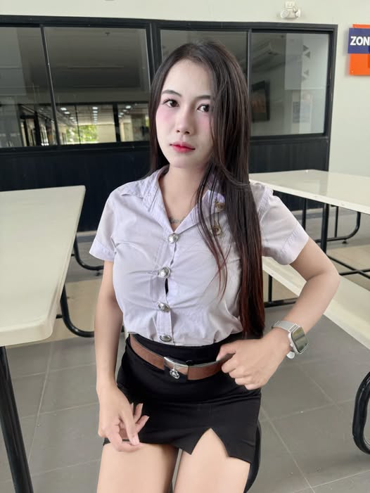 FurnaroRodrigo's tweet photo. หวิวๆ หน่อยๆ นะ 🫦🔥 💗👀 https://t.co/MNetQGzSzL