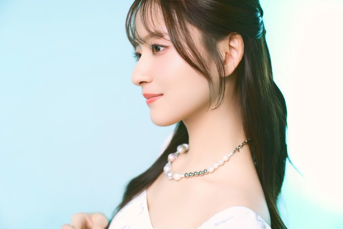realsound_b's tweet photo. ＼お申し込みは本日7月30日 23:59まで／
【フォロー＆RPで #プレゼント！】

⋆˖୨୧———————————————————————
#乃木坂46 #金川紗耶 サイン入りポラロイド 1名様
  　———————————————————————୨୧˖⋆

🌺写真集『好きのグラデーション』インタビュー🌺 https://t.co/JpNBNWfdB9