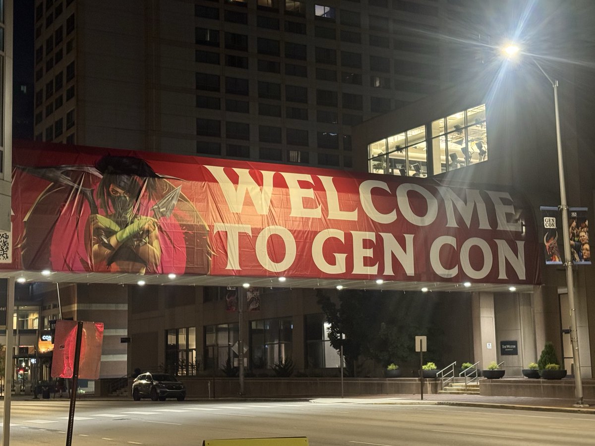 CTCGVillionaire's tweet photo. We out here #gencon https://t.co/6TVd4HVX6h