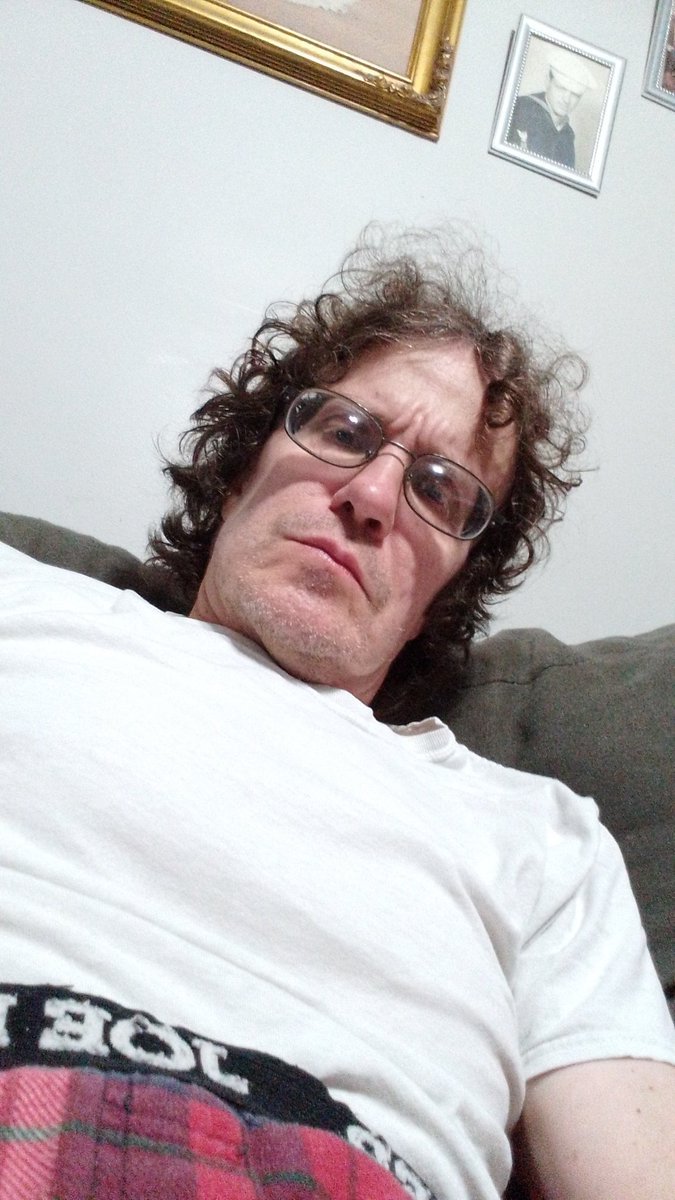 ilja1983's tweet photo. Hello who's available on WhatsApp let's chat!
Hit me up +123567879825 https://t.co/rSVHmBsBIh