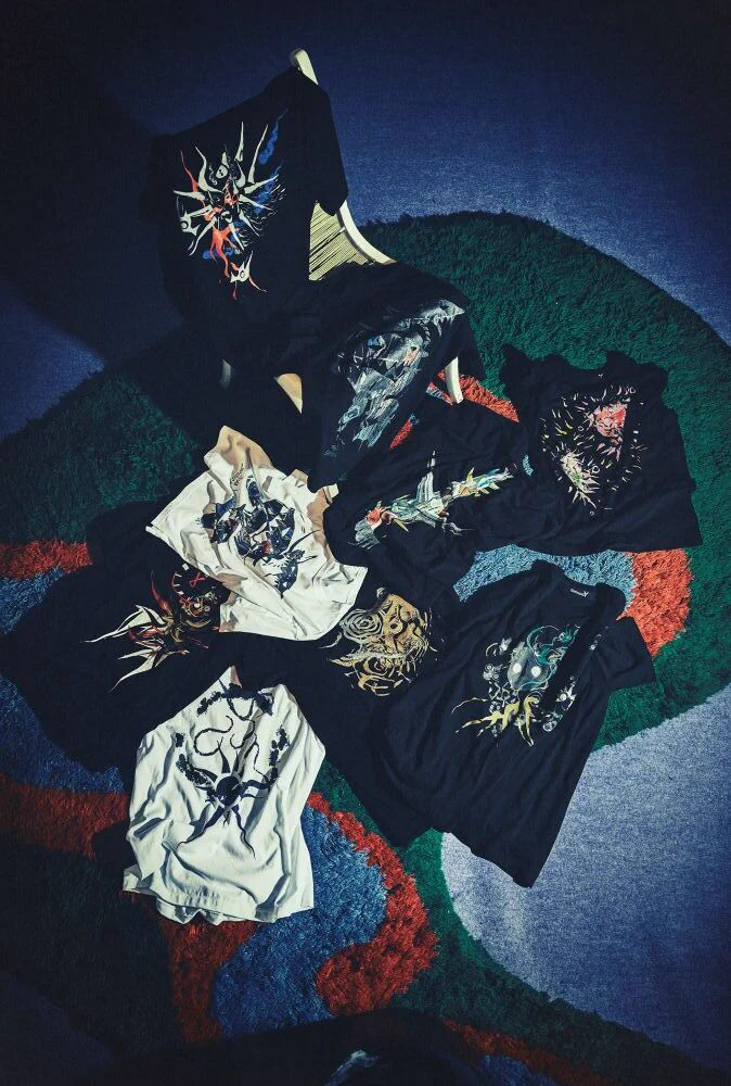 X-এ Ground Y Official: 