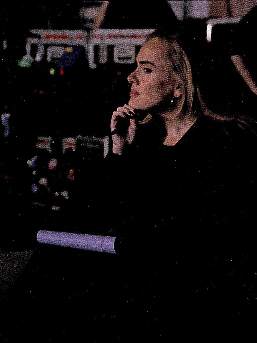 luvslauriee's tweet photo. Munich Preparations 🎥 #Adele https://t.co/iHNv6iirk6
