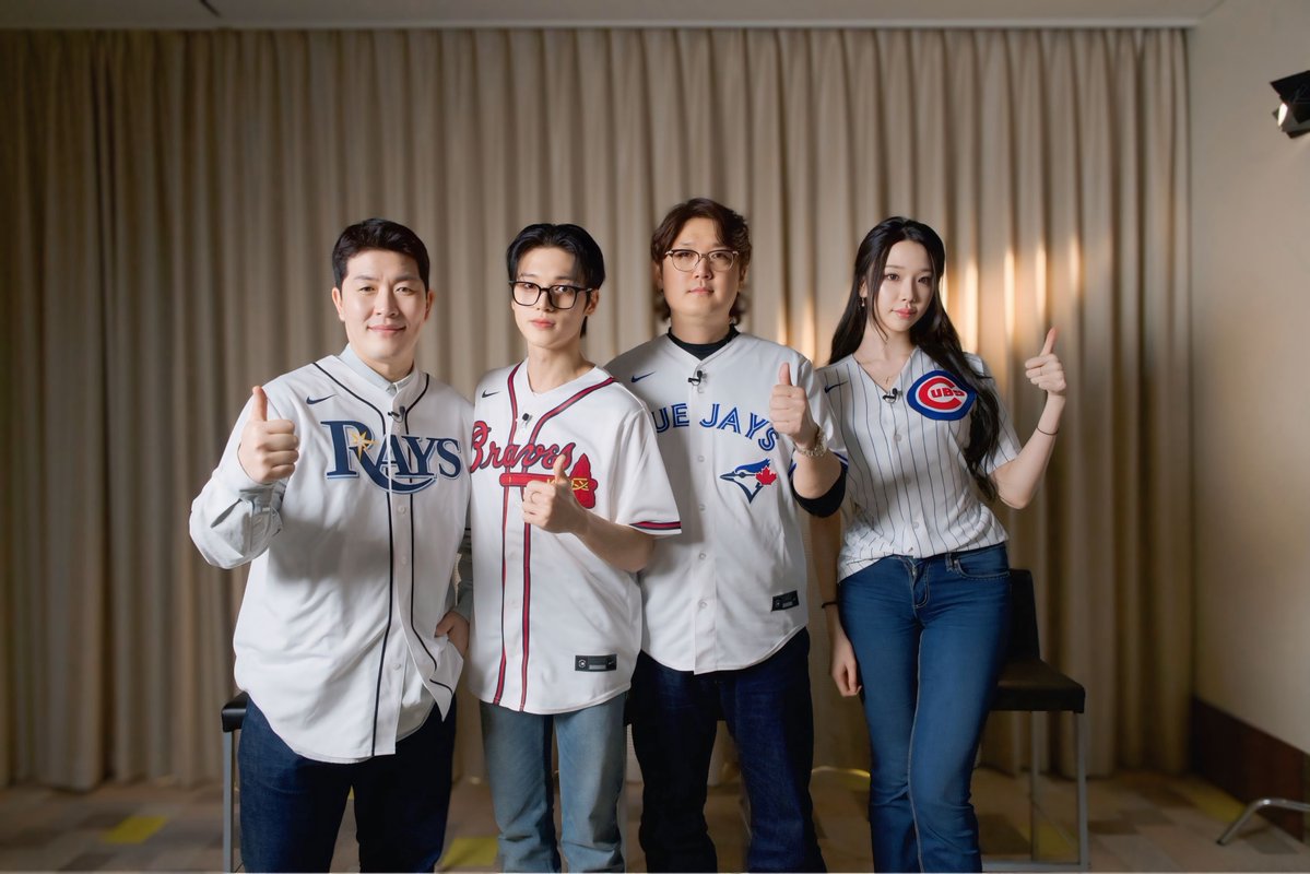 MLBKOR's tweet photo. ATEEZ WOOYOUNG with MLB Korea! ⚾️ What's your favourite moment from the shoot? @ATEEZofficial

Check out the full video 👉 https://t.co/AvqZ3hP2Oj

#ATEEZ #우영 #WOOYOUNG #MLBKOREA #MLB https://t.co/RV76FFt7Yp