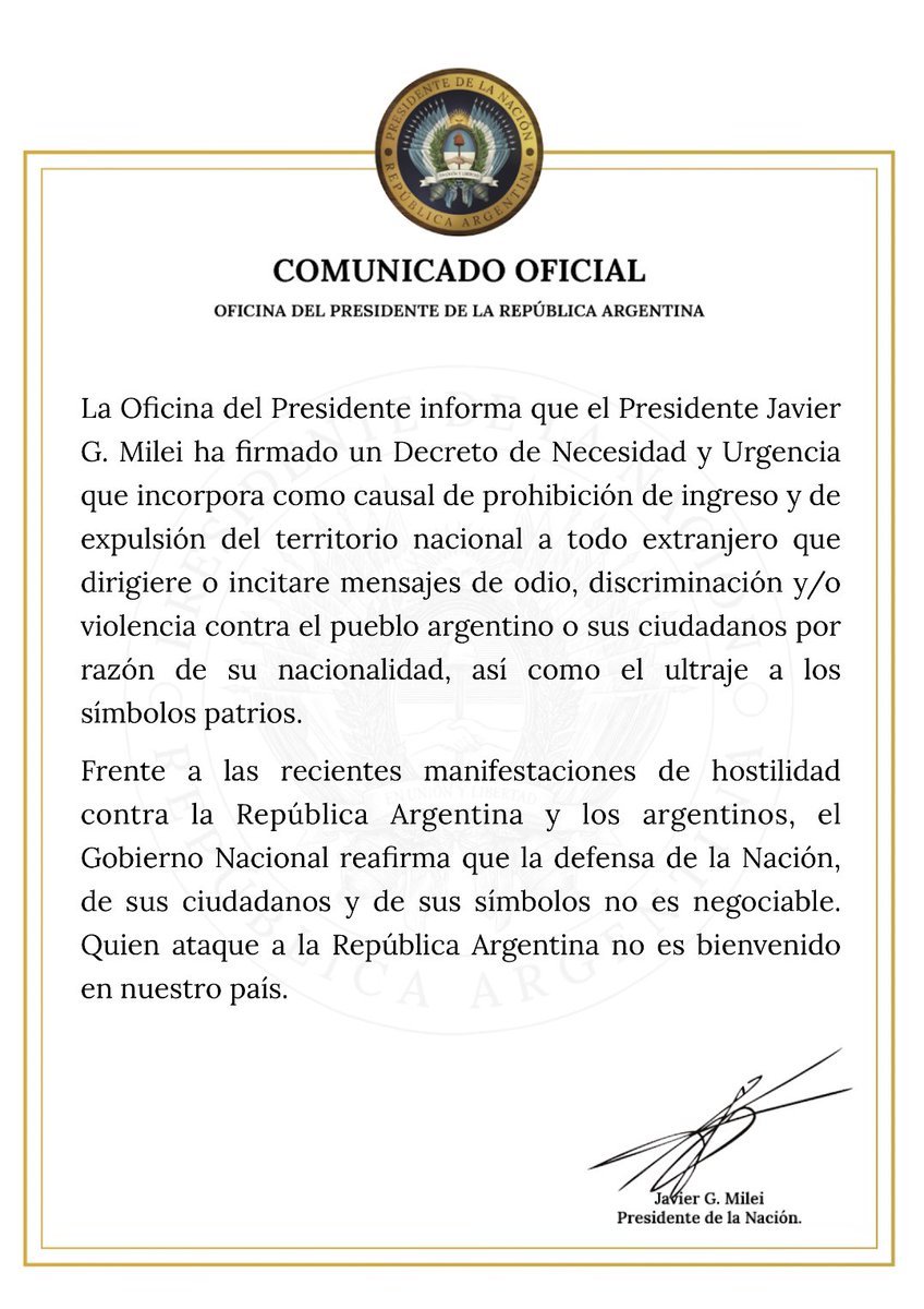 CarajoStream's tweet photo. EXCELENTE MEDIDA 👍🏻

El Gobierno del Presidente Milei firmará un decreto para prohibir el ingreso o deportar a cualquier extranjero que se sume a la Campaña Anti-Argentina expresando o incitando a mensajes de odio contra el pueblo argentino y que ultraje nuestros simbolos patrios https://t.co/iNdQyvzoVd