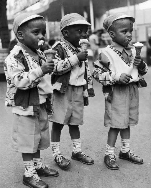 BmediaHQ's tweet photo. A Set of Triplets Enjoying Ice Cream, Harlem May 1965 https://t.co/p889NofMTa