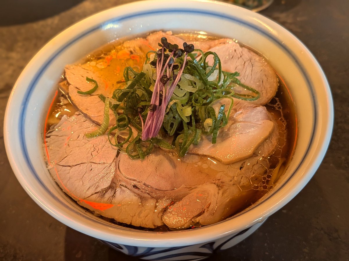 vrc_so_ma's tweet photo. らーめん🍜 https://t.co/eSLIqZScvo