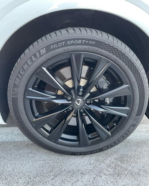 Morgan24312435's tweet photo. #lexusrx500h
#マットブラックホイール
#ホイールコーティング https://t.co/TzdiuyE5WC