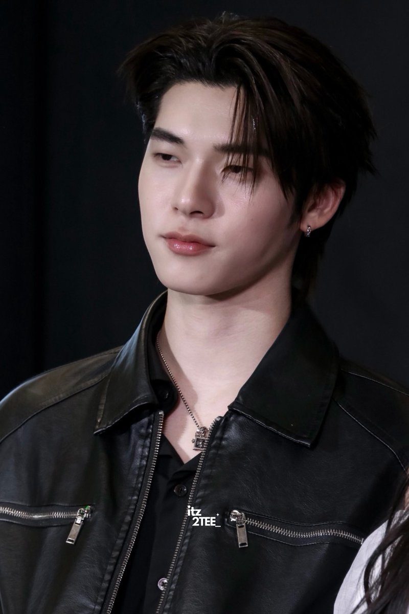 itz2tee__'s tweet photo. พี่ต้องการแบบนี้อีกตี๋ ลุคไอจ๋ายมาได้เลยพี่พร้อมแล้ว https://t.co/vvT0txy5zZ