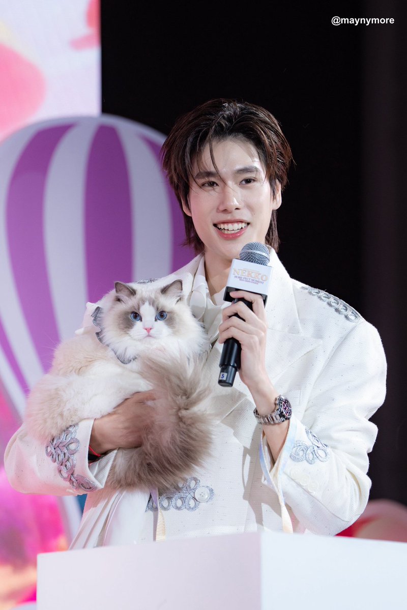 jaemilk's tweet photo. เหมือนฟิคแต่เรื่องจริง https://t.co/3kUpFTVNoa